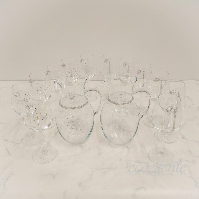 カラフェとワイングラス