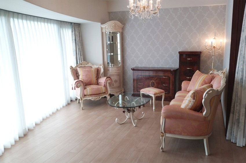 リビングダイニング全景