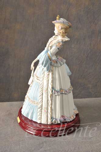 SV-2701L@C^Al`@Lady's700 with a hat